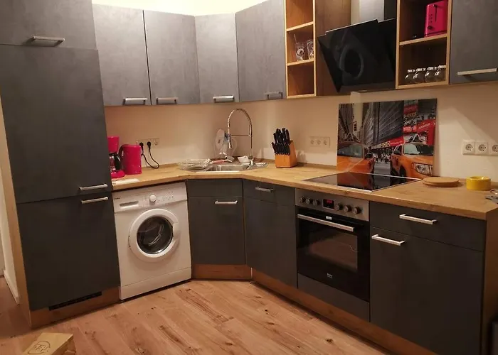 Direkt Im Stadt-zentrum, Beim Metzger Einchecken! Daire