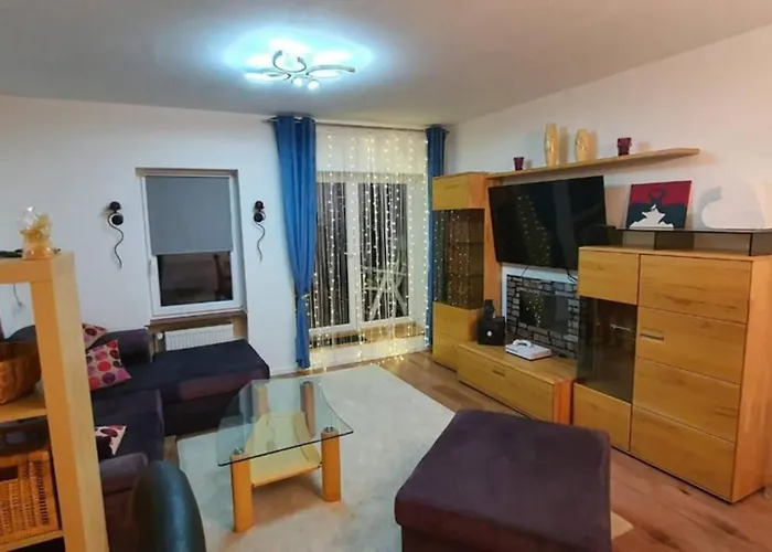 Direkt Im Stadt-zentrum, Beim Metzger Einchecken! Daire Mülheim-Kärlich